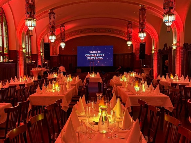 Projekce & obrazovky