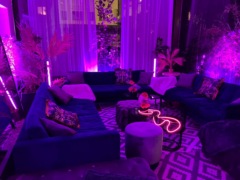 světelný vibe pro lounge zóny